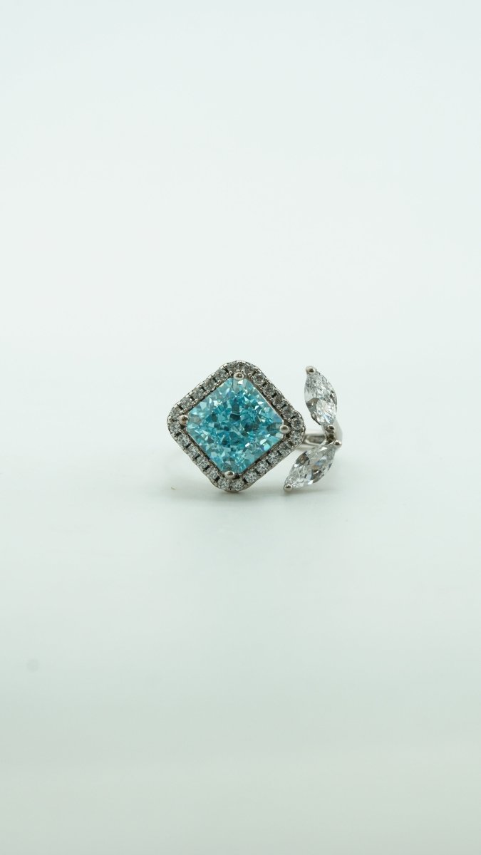 Aqua Bloom Brooch - D KHUSHALBHAI JEWELLERS
