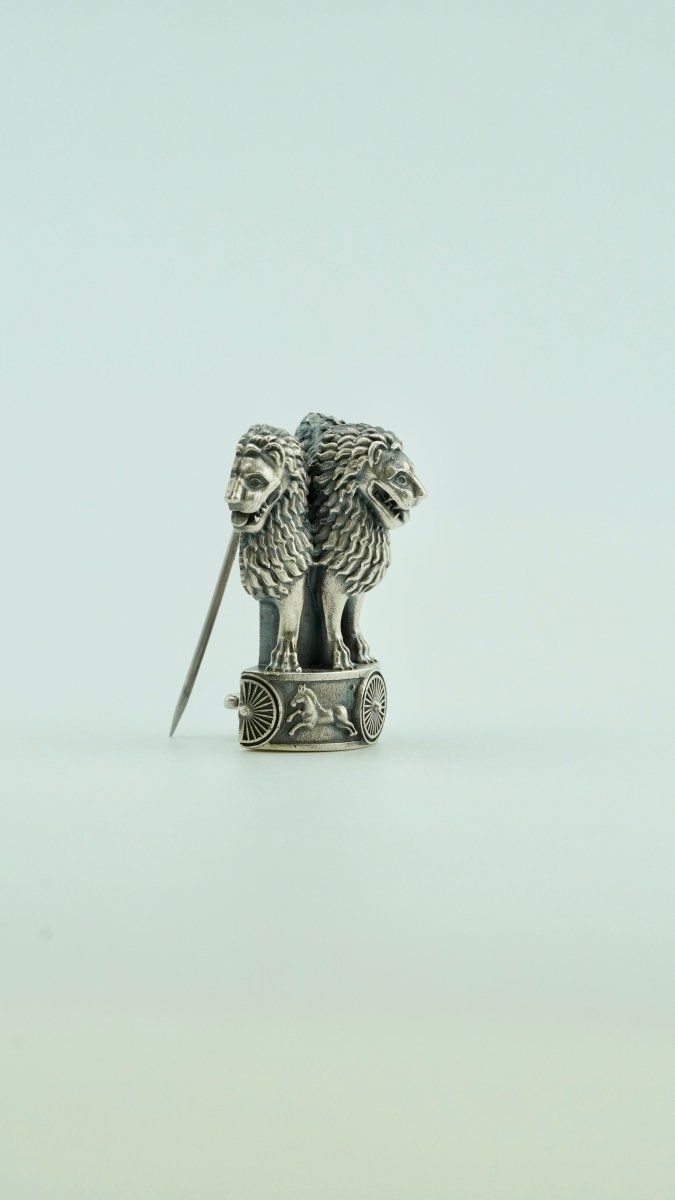 Ashok Stambh Silver Brooch - D KHUSHALBHAI JEWELLERS