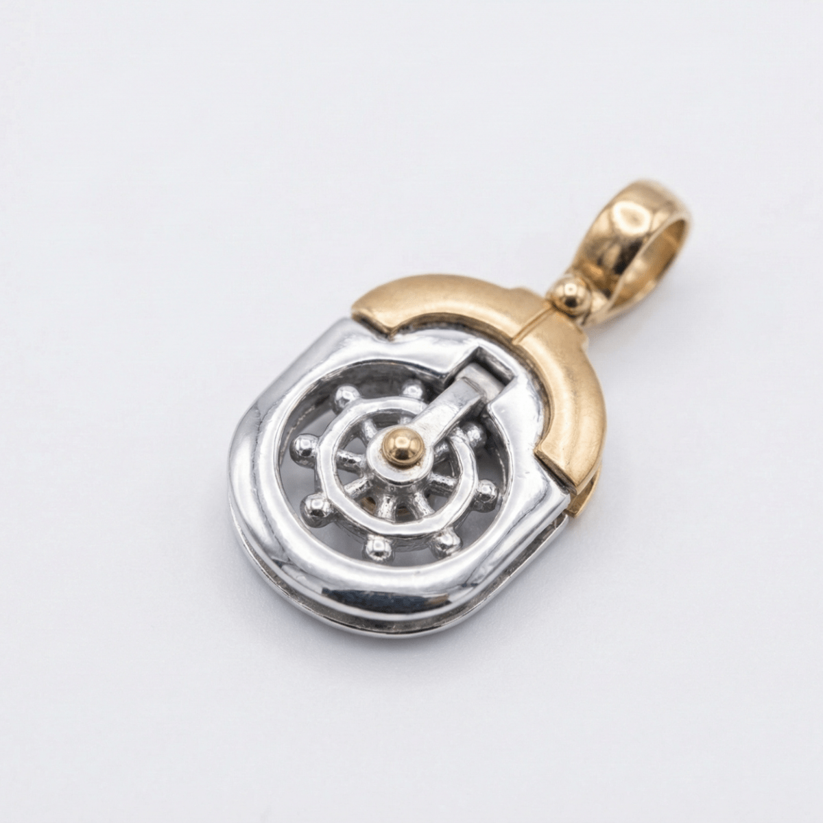 Axiom Wheel Pendant - D KHUSHALBHAI JEWELLERS
