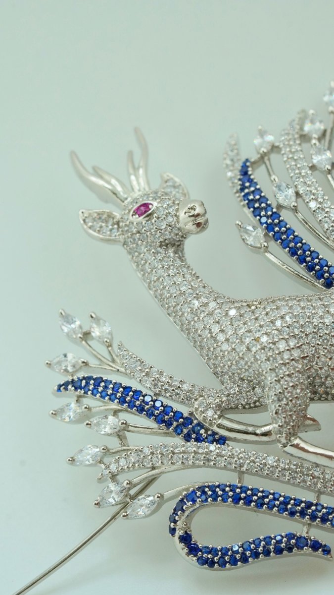 Crystal Crown Deer Brooch - D KHUSHALBHAI JEWELLERS