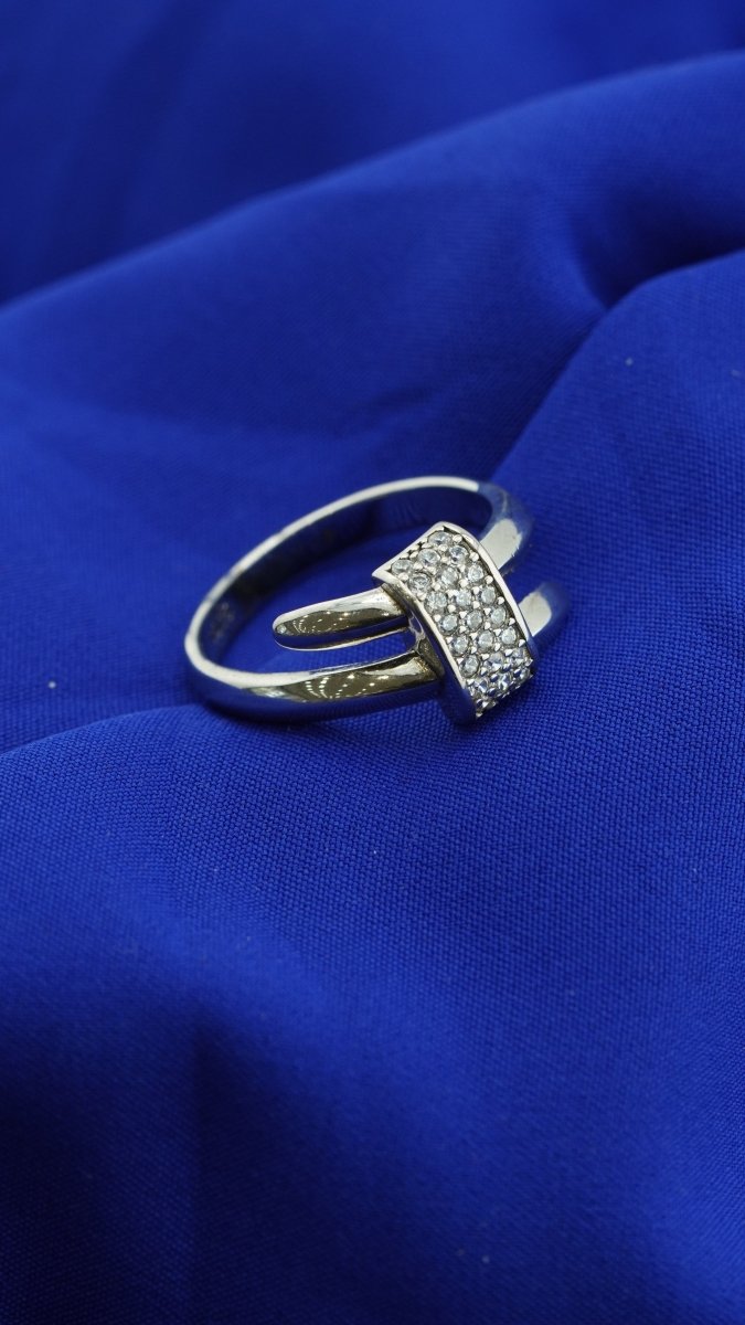 Crystal Curve Ring - D KHUSHALBHAI JEWELLERS