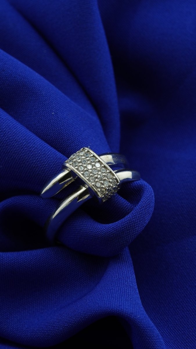 Crystal Curve Ring - D KHUSHALBHAI JEWELLERS