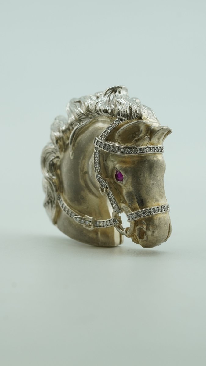 Equinox Horse Jewel Brooch - D KHUSHALBHAI JEWELLERS
