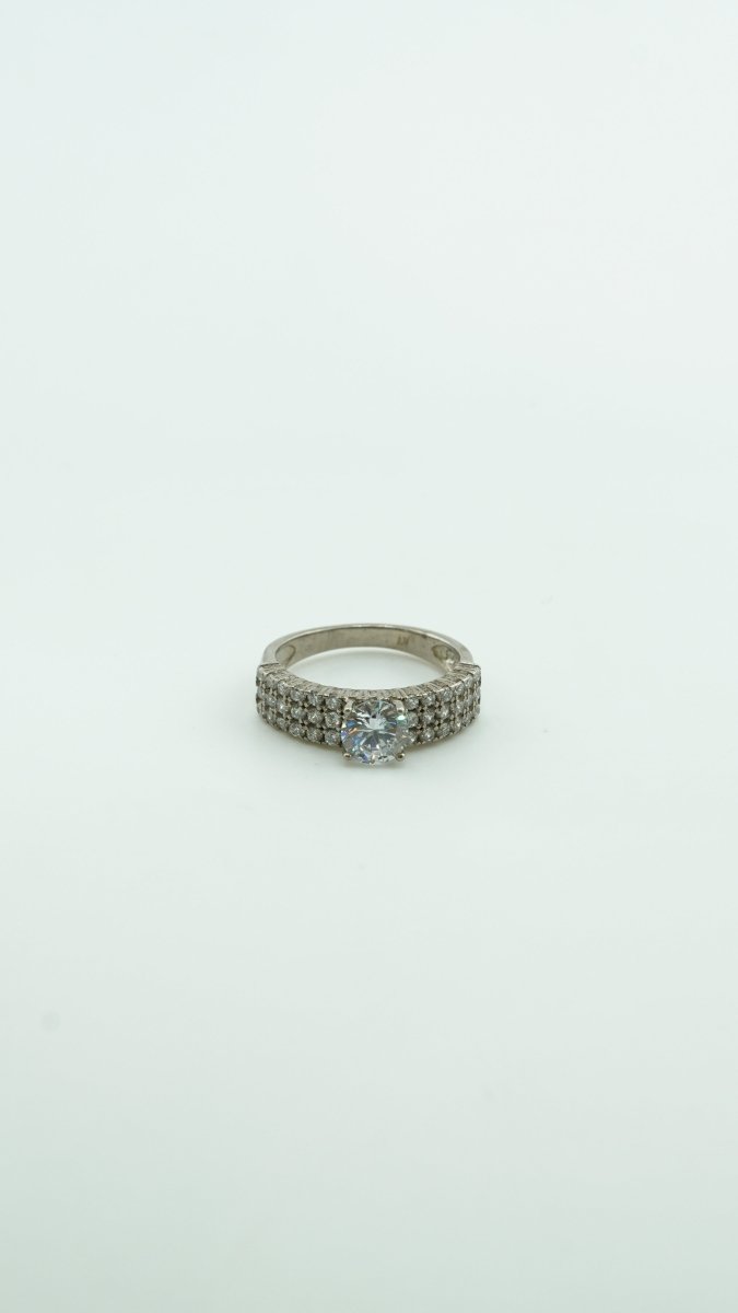 Eternal Spark Ring - D KHUSHALBHAI JEWELLERS