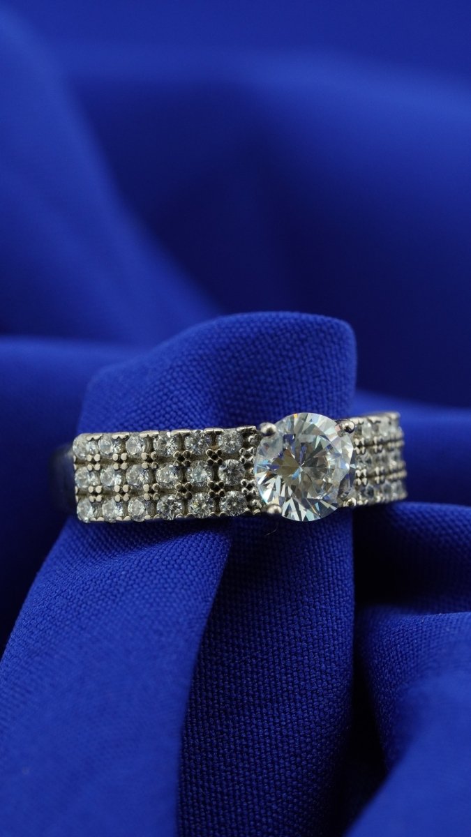 Eternal Spark Ring - D KHUSHALBHAI JEWELLERS