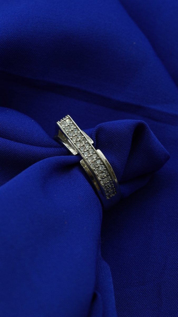 Grace Flow Ring - D KHUSHALBHAI JEWELLERS