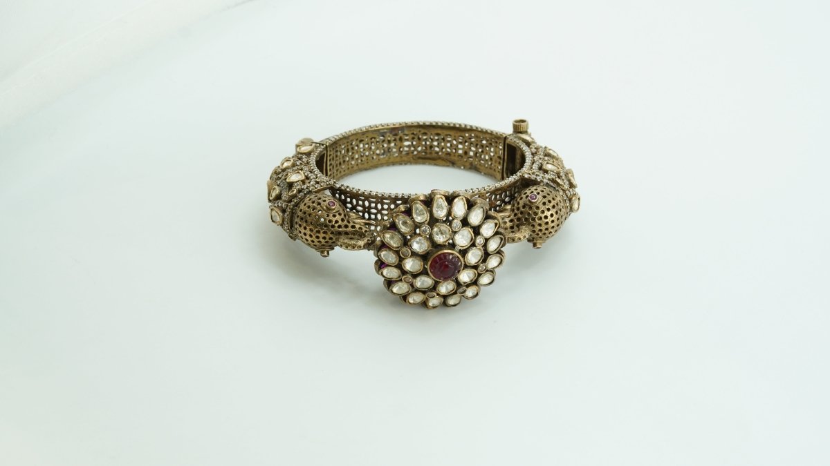 Heritage Beast Bracelet - D KHUSHALBHAI JEWELLERS
