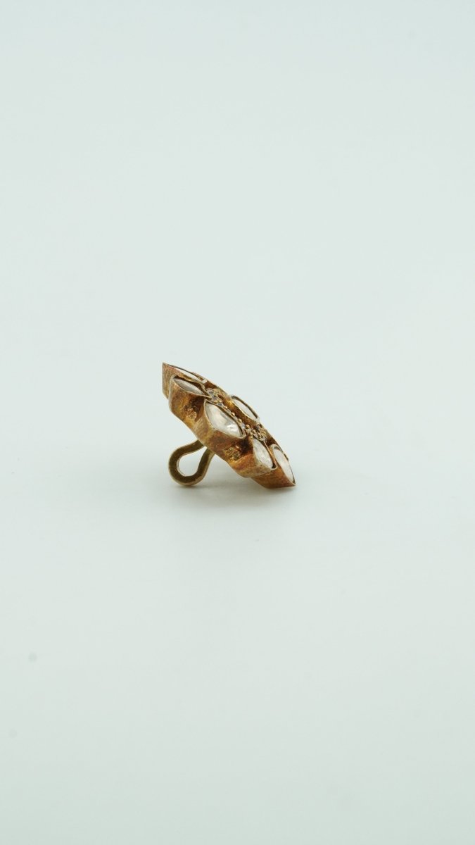 Lotus Luxe Brooch - D KHUSHALBHAI JEWELLERS