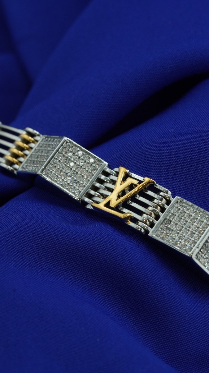 Monarch Elite Bracelet - D KHUSHALBHAI JEWELLERS