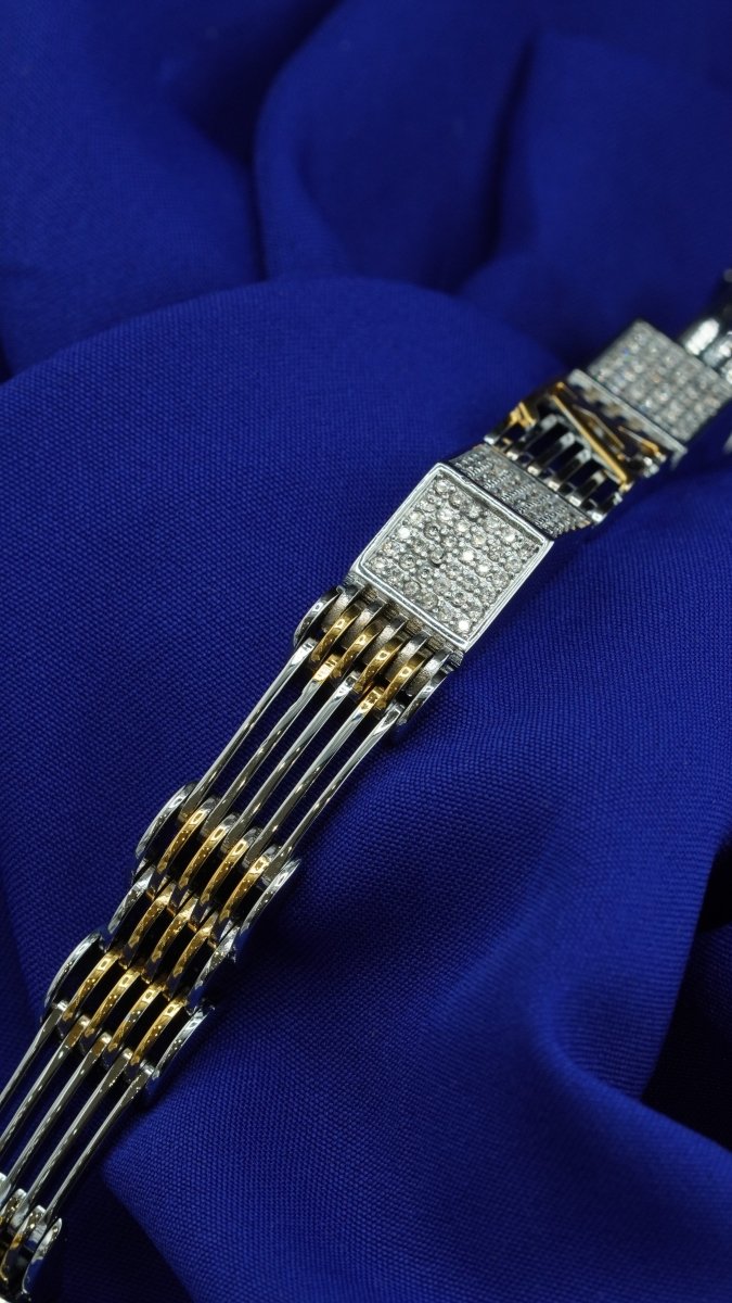 Monarch Elite Bracelet - D KHUSHALBHAI JEWELLERS