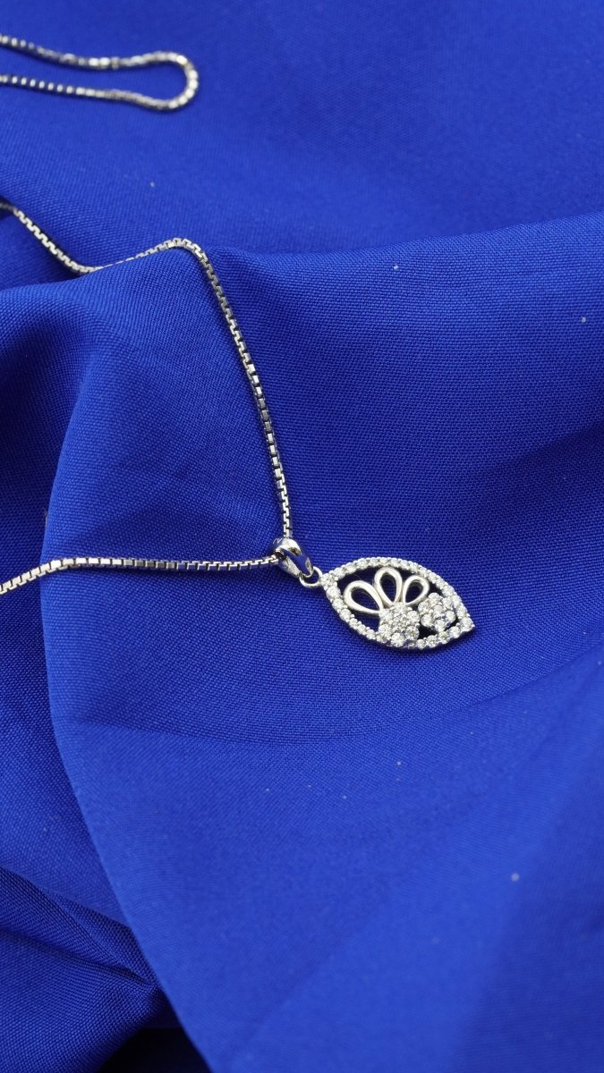 Moonleaf Pendant - D KHUSHALBHAI JEWELLERS