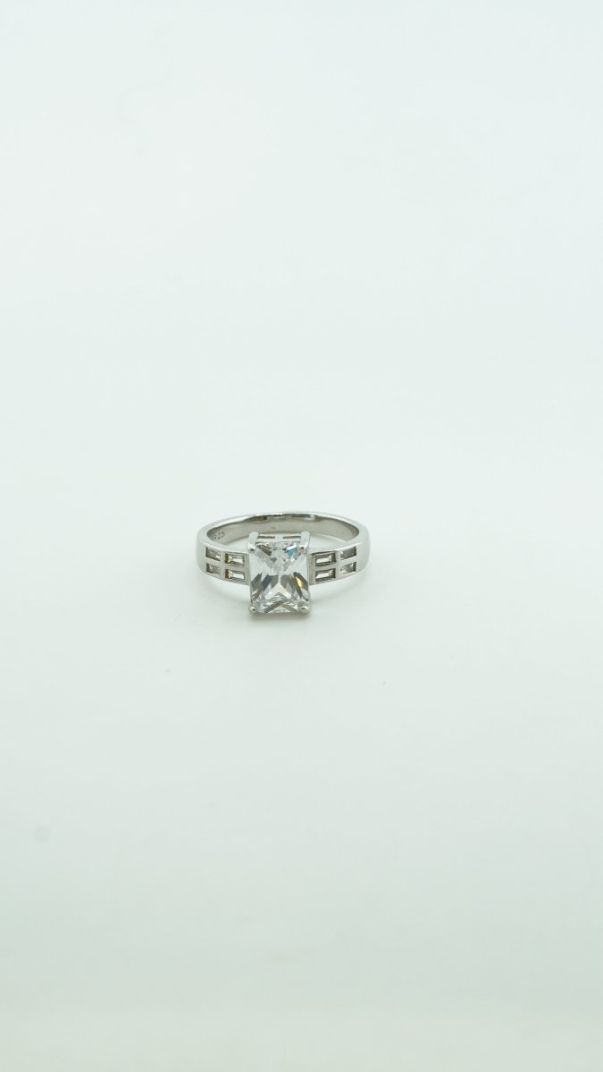 Princess Glow Ring - D KHUSHALBHAI JEWELLERS