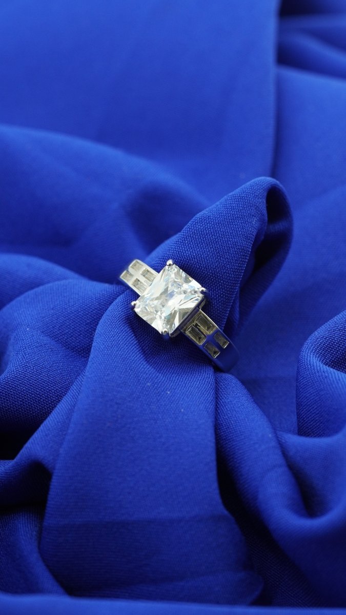 Princess Glow Ring - D KHUSHALBHAI JEWELLERS