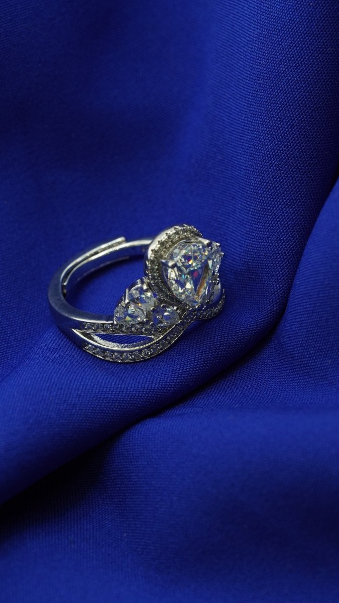 Queen’s Garden Ring - D KHUSHALBHAI JEWELLERS