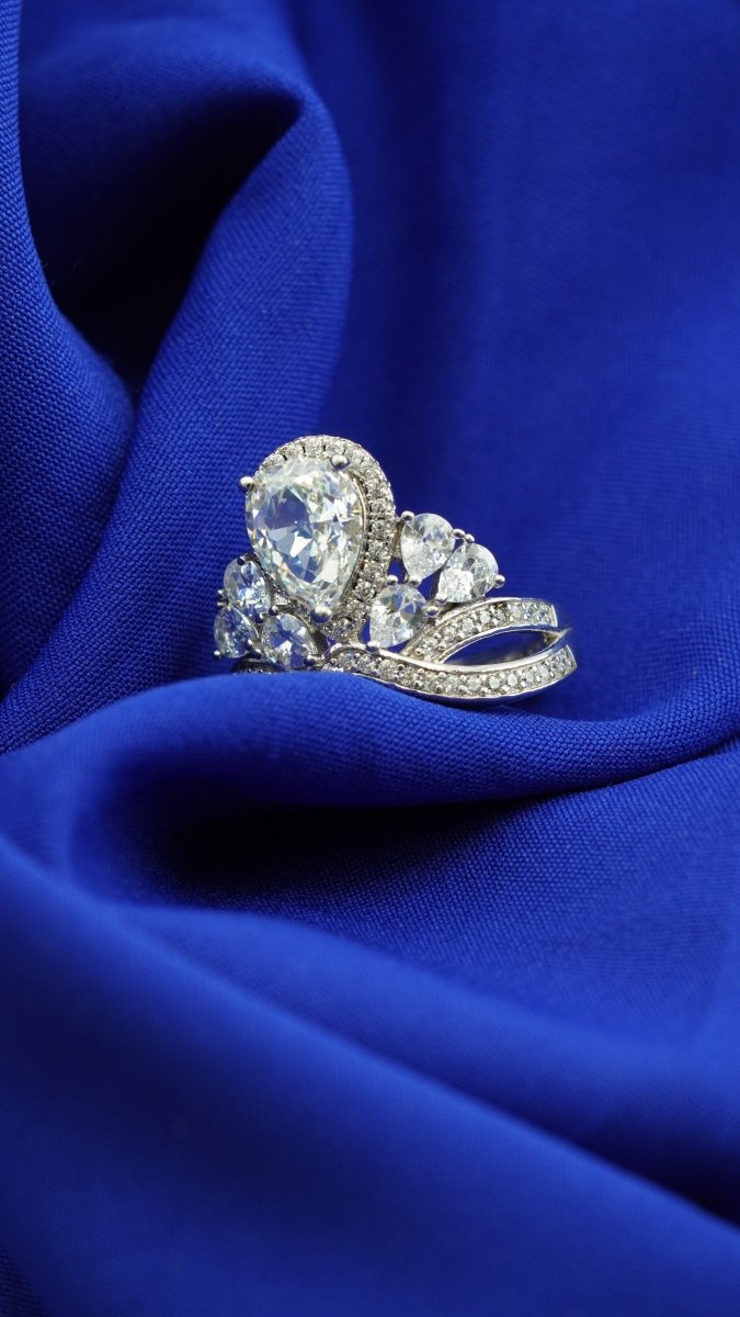 Queen’s Garden Ring - D KHUSHALBHAI JEWELLERS