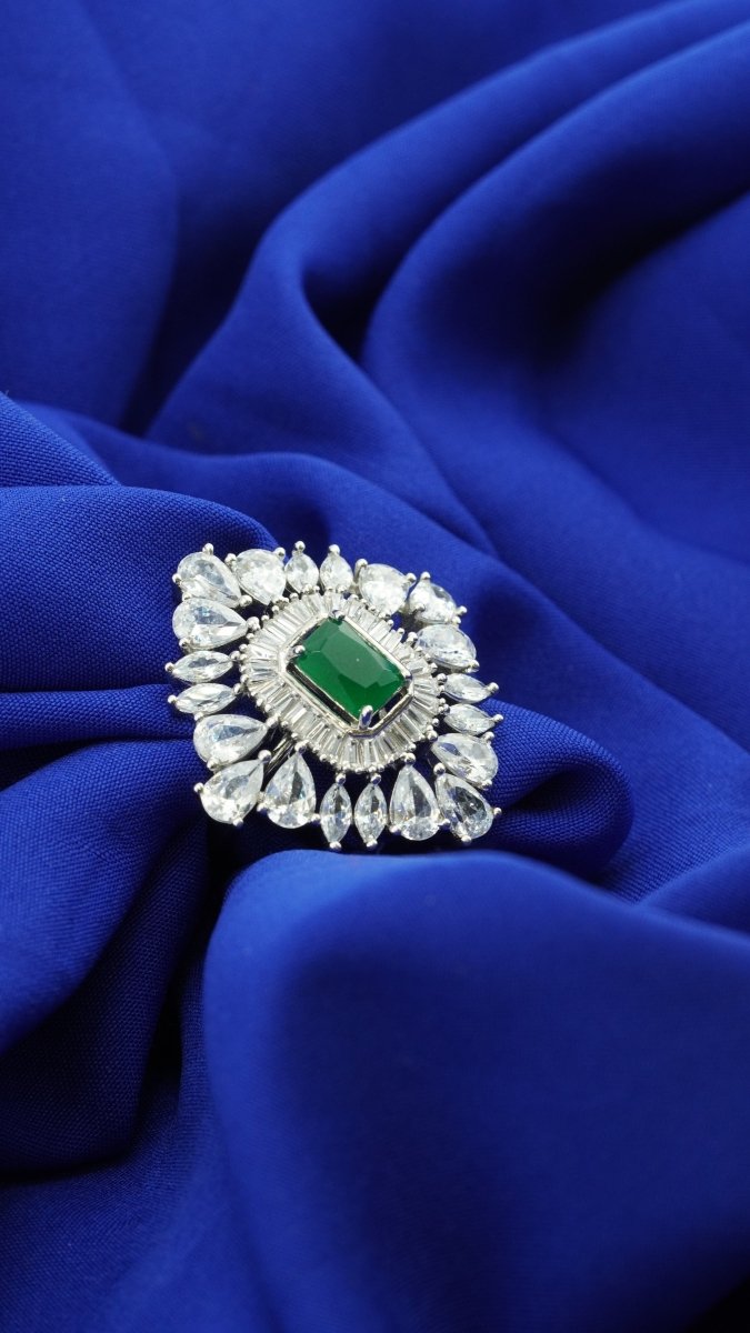 Royal Blossom Brooch - D KHUSHALBHAI JEWELLERS