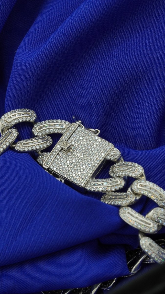 Silver Cuban Bracelet - D KHUSHALBHAI JEWELLERS