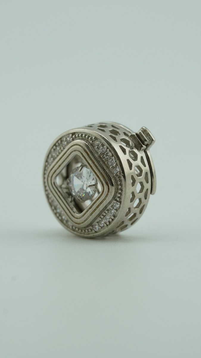 Silver Orbit Brooch - D KHUSHALBHAI JEWELLERS