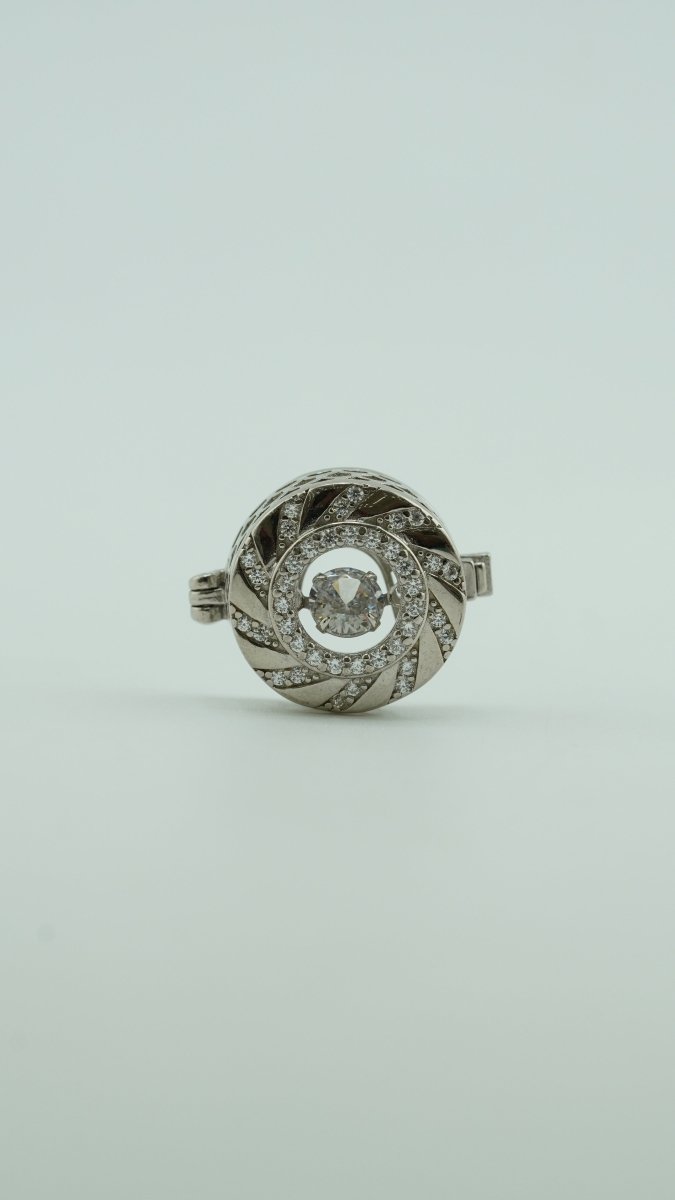 Silver Radiance Brooch - D KHUSHALBHAI JEWELLERS