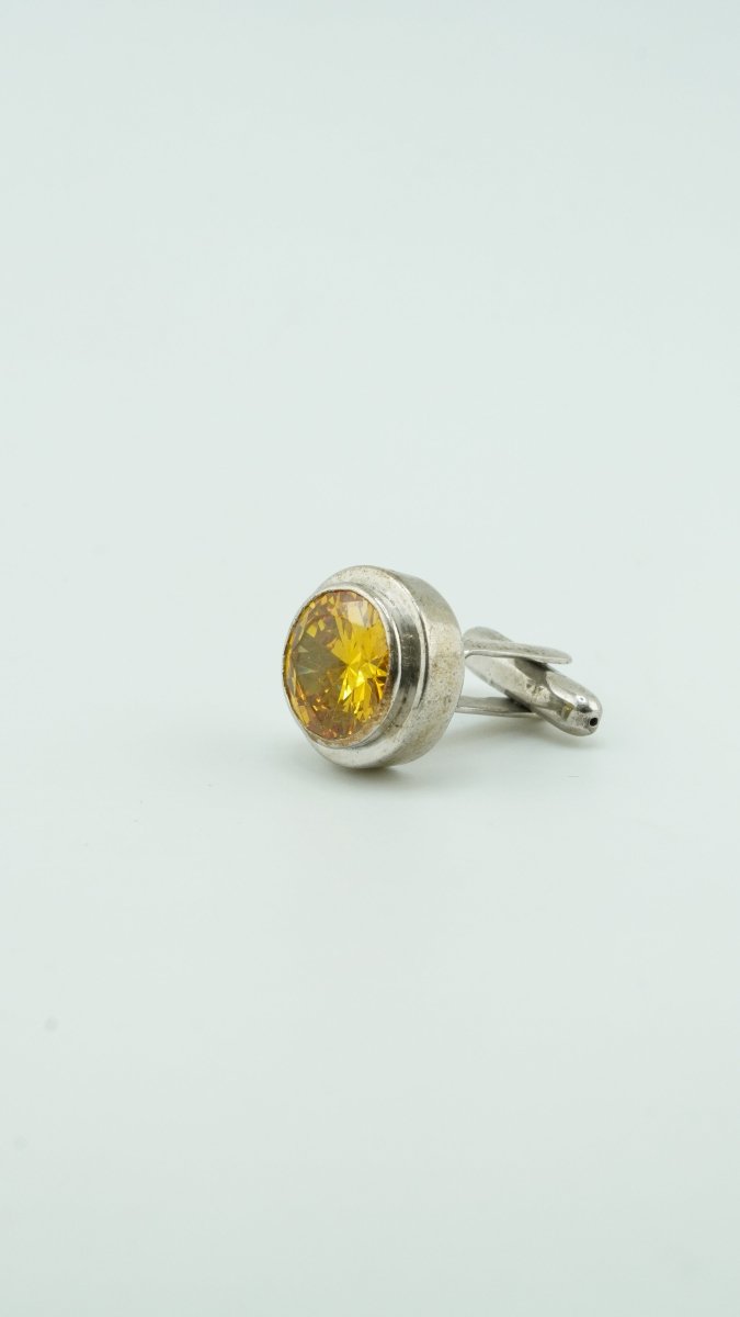 Sun Glow Brooch - D KHUSHALBHAI JEWELLERS