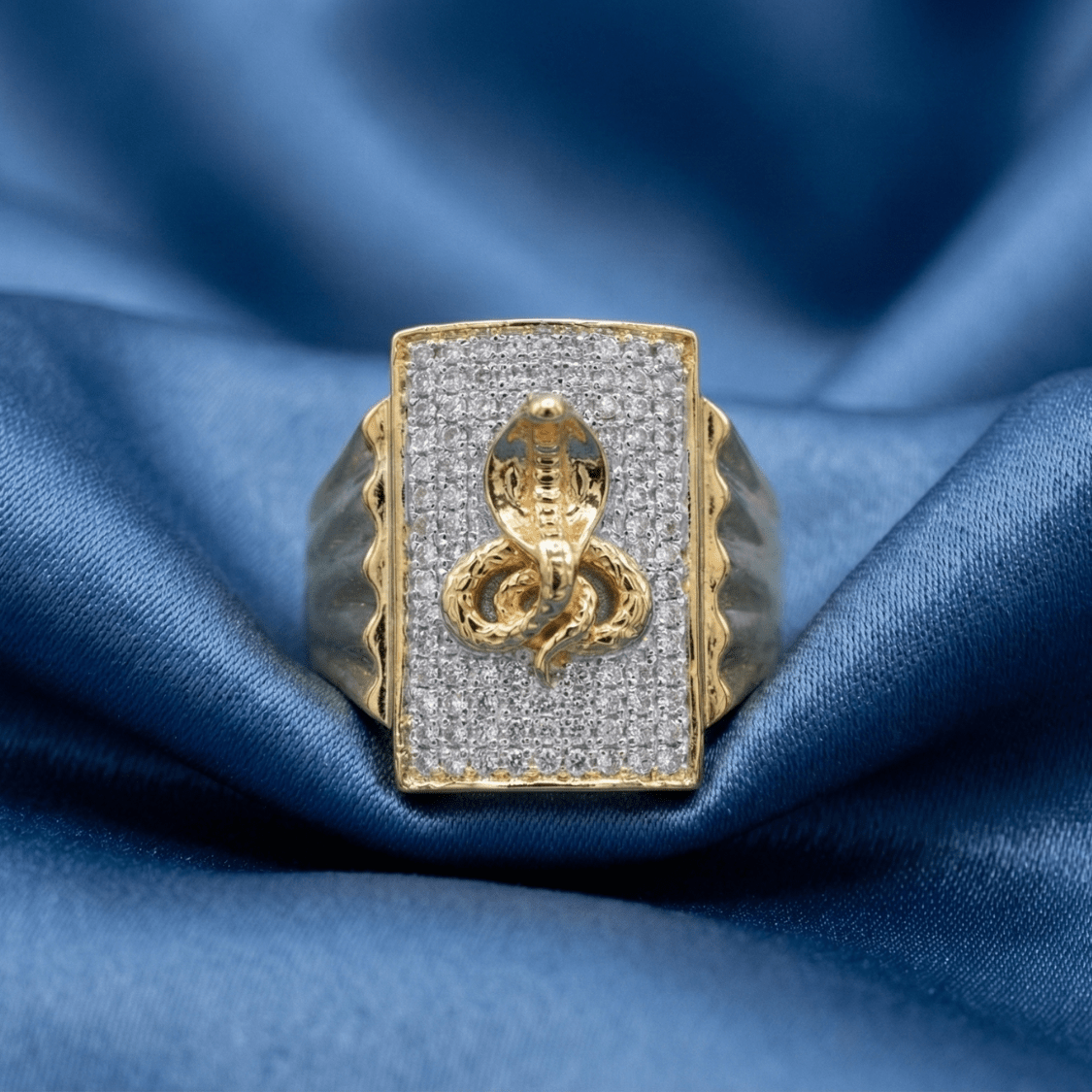 The Luxe Snake Ring - D KHUSHALBHAI JEWELLERS