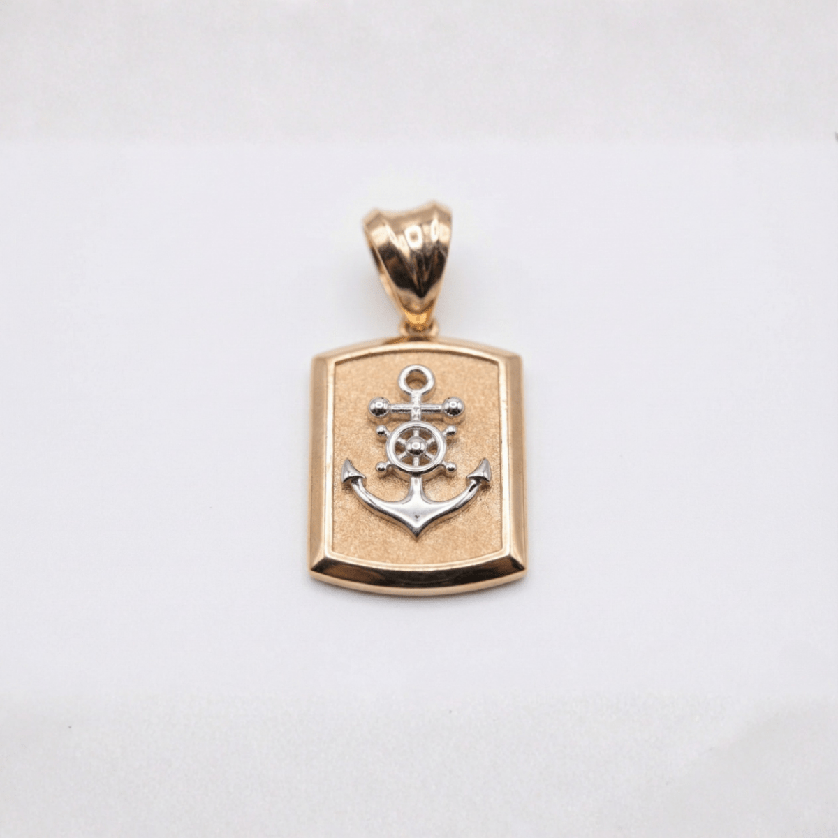 The Mariner's Compass Pendant - D KHUSHALBHAI JEWELLERS