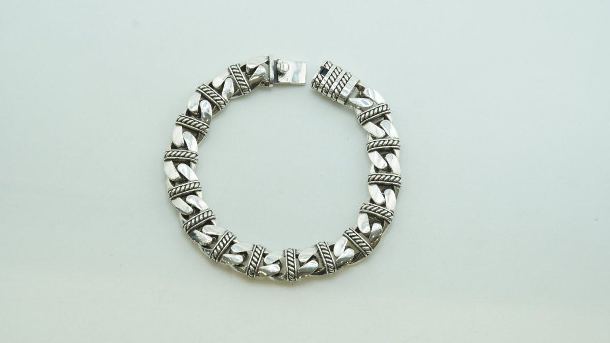 Titan Chain Bracelet - D KHUSHALBHAI JEWELLERS