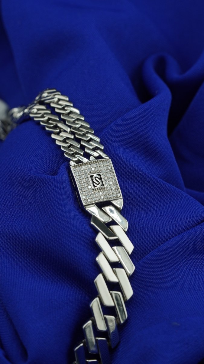 Titan Luxe Bracelet - D KHUSHALBHAI JEWELLERS