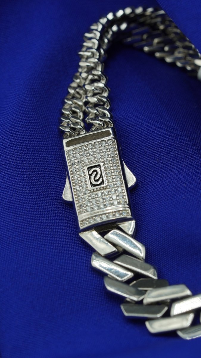 Titan Luxe Bracelet - D KHUSHALBHAI JEWELLERS